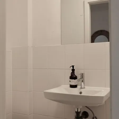 Ruhiges Zentrales Maisonette-loft In Berlín