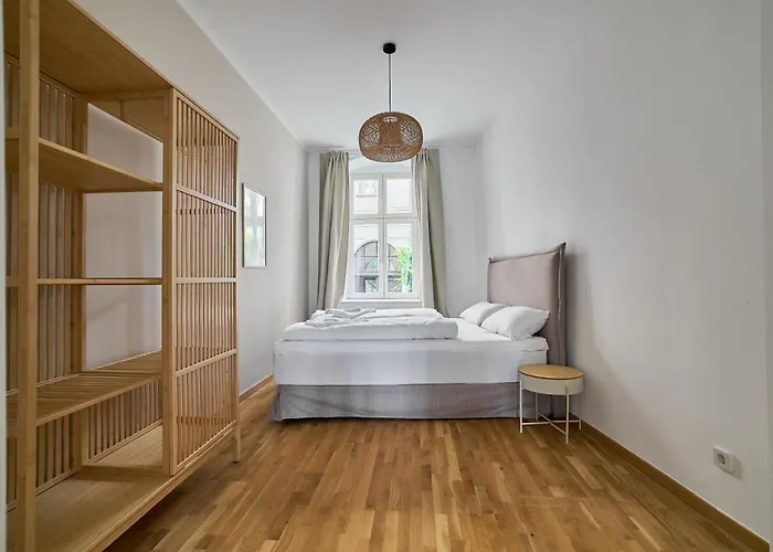 Ruhiges Zentrales Maisonette-loft In *